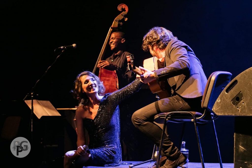 concierto de guitarrita flamenco